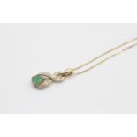 9ct gold diamond & emerald pendant necklace (1.5g)