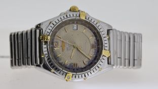 BREITLING WINGRIDER AUTOMATIC REF B10050 W/BOX, approx 38mm champagne guilloche dial with baton &