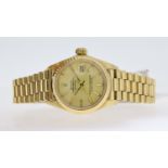 LADIES 18CT ROLEX OYSTER PERPETUAL DATEJUST REFERENCE 6917, champagne dial with baton hour