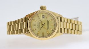 LADIES 18CT ROLEX OYSTER PERPETUAL DATEJUST REFERENCE 6917, champagne dial with baton hour