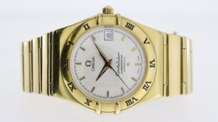 18CT OMEGA CONSTELLATION AUTOMATIC REFERENCE 368.1201 CIRCA 1999, circular cream dial with gold