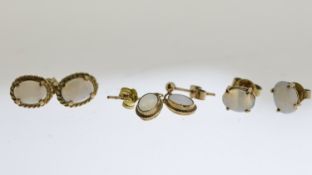 3 X 9ct Gold Vitnage Opal Set Earrings (2.6g)