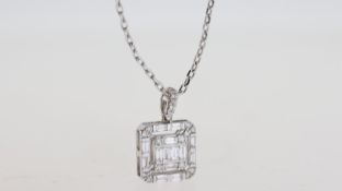 18WG illusion set diamond pendant/chain