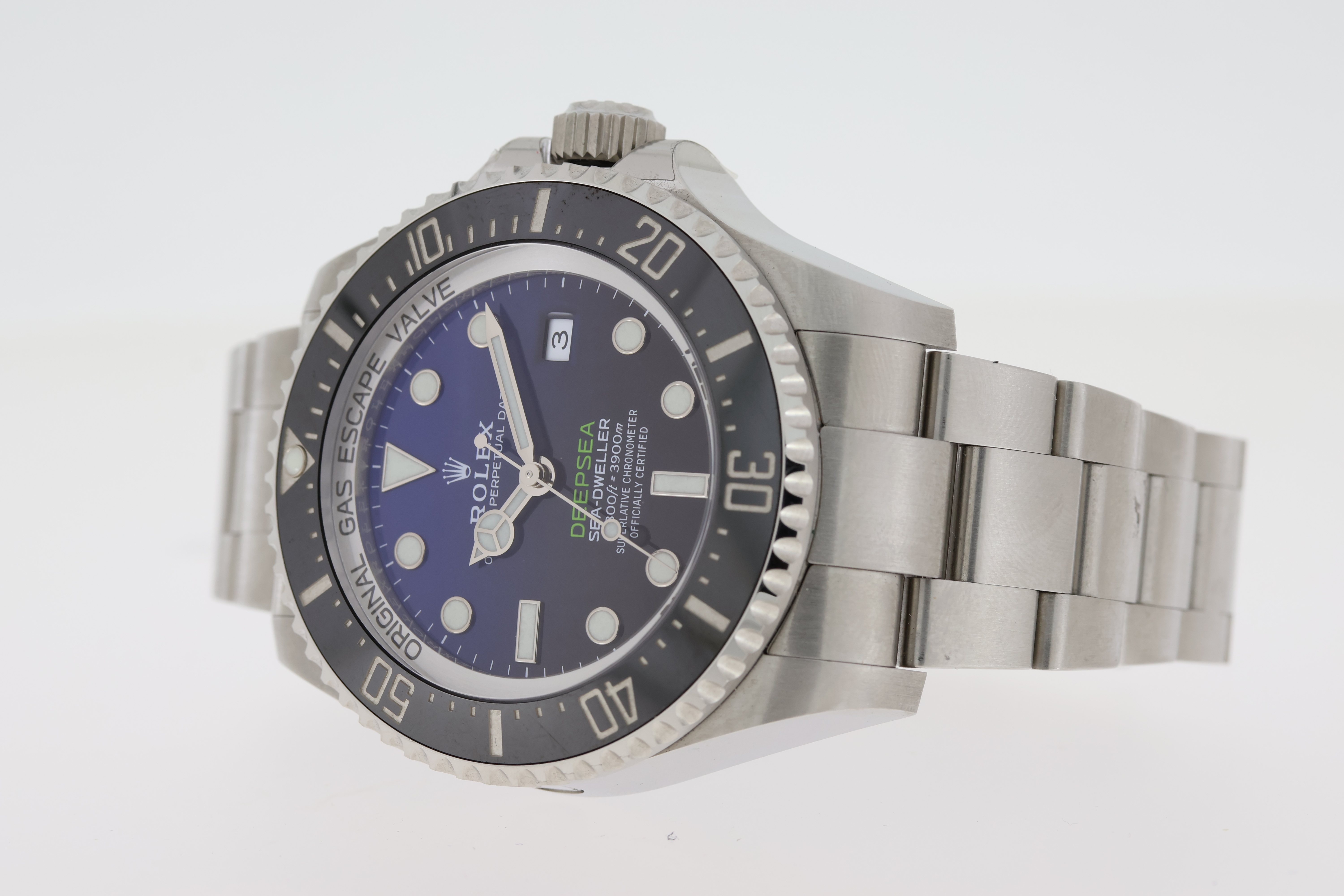 ROLEX SEA DWELLER DEEPSEA 'JAMES CAMERON' REFERENCE 126660 WITH PAPERS 2022 - Image 2 of 6