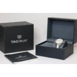LADIES TAG HEUER AQUARACER 300M REFERENCE WAY131B WITH BOX, white dial with white outer bezel,