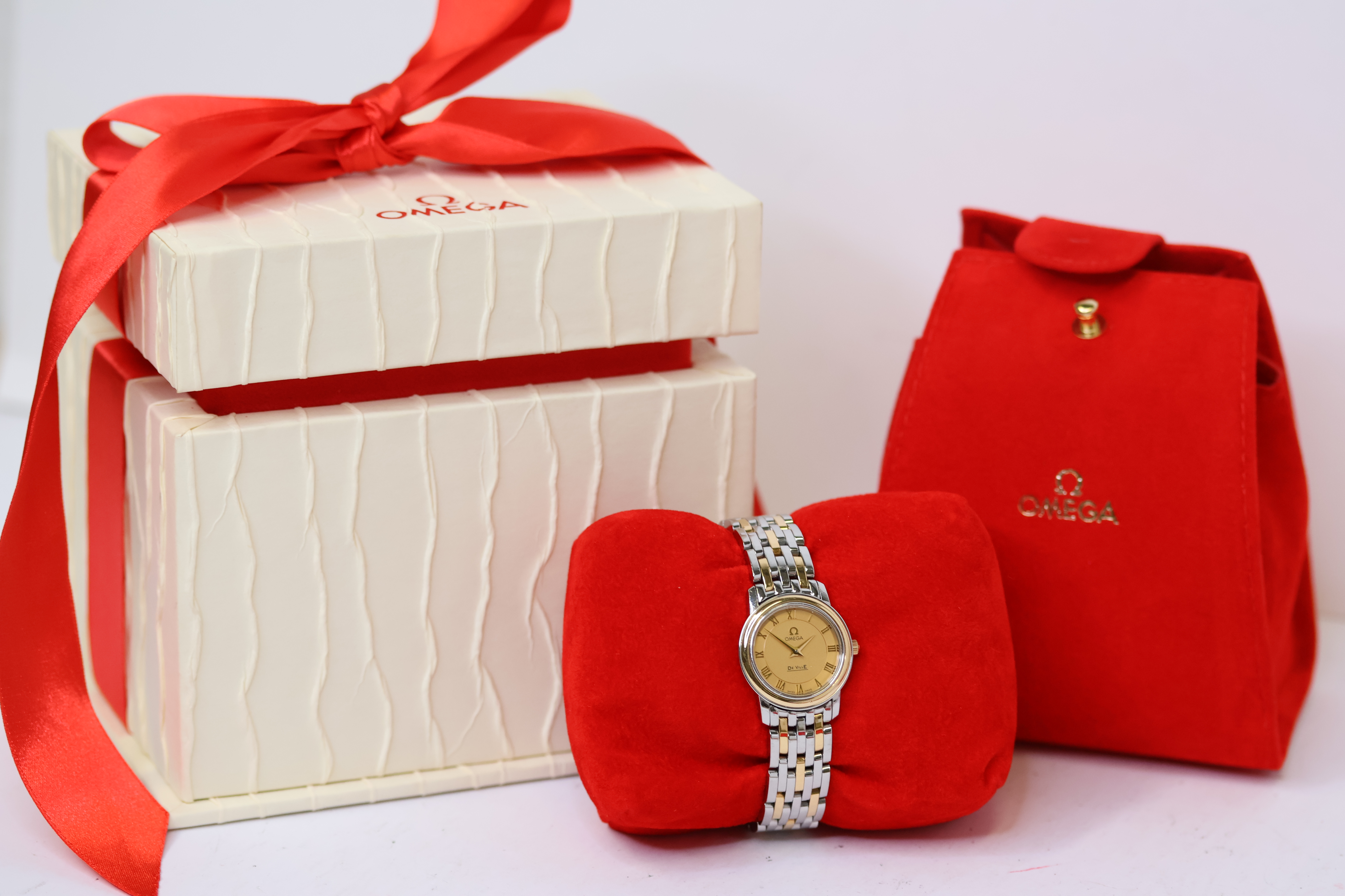 LADIES OMEGA DE VILLE PRESTIGE REFERENCE 43701200 CIRCA 2011 WITH BOX AND PAPERS - Image 3 of 9