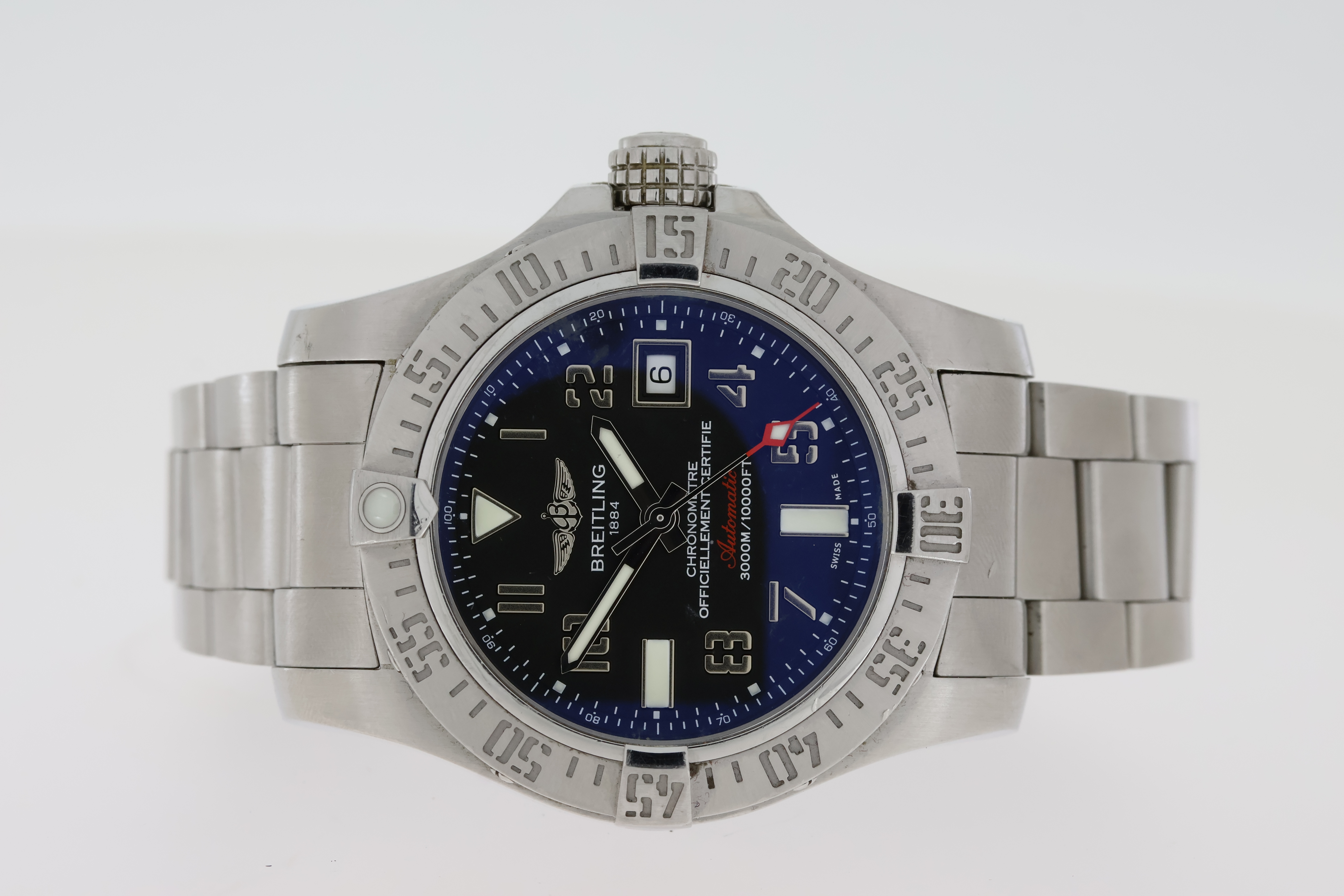 BREITLING AVENGER II SEAWOLF REFERENCE A17331 BOX AND PAPERS 2015, circular black dial with arabic - Image 2 of 5