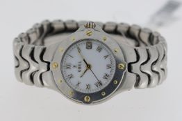 EBEL SPORTWAVE QUARTZ WATCH REFERENCE E6087621, Apprx 27mm stainless steel case with a screw down