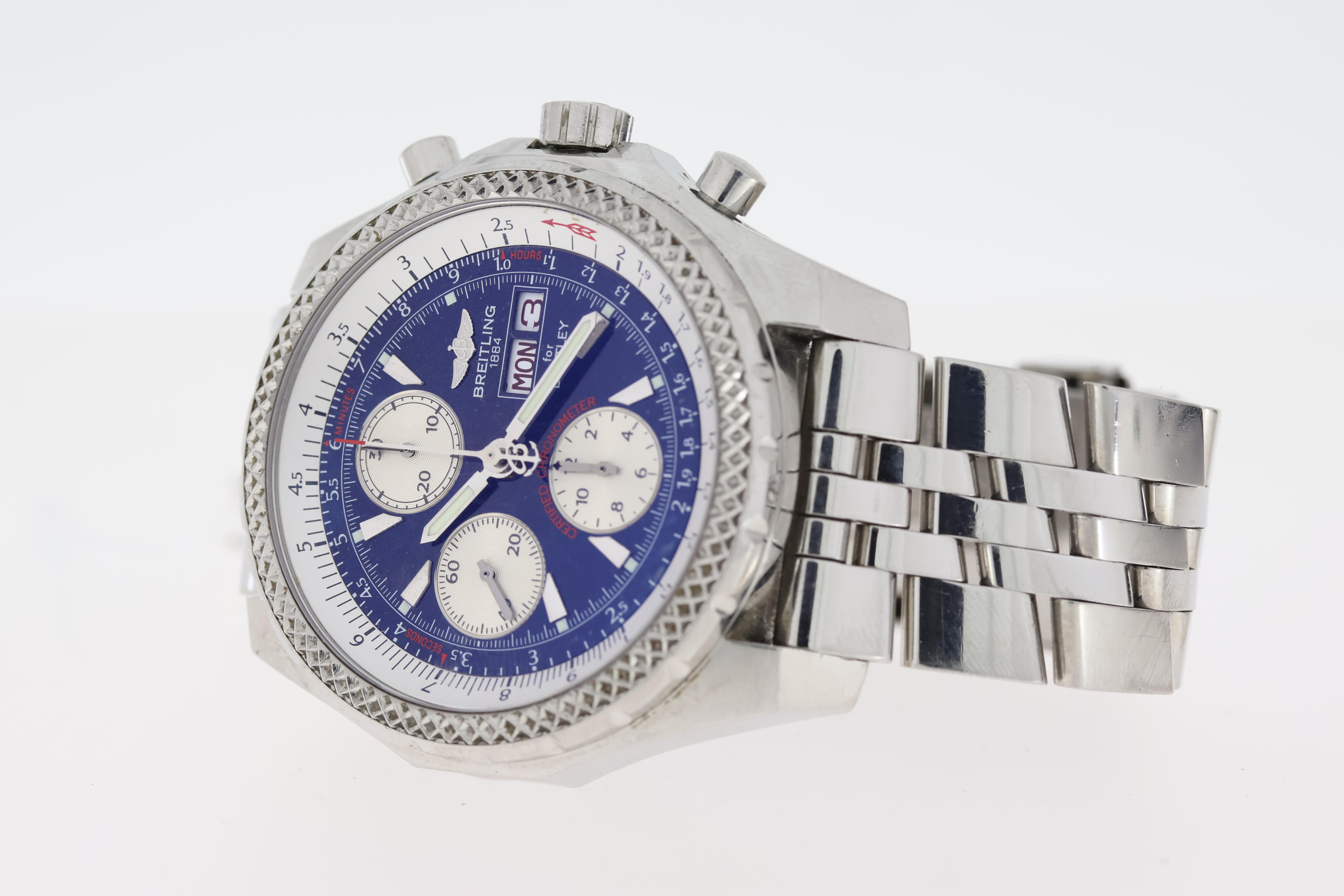 BREITLING FOR BENTLEY REFERENCE A13362 WITH BOX, circular navy blue dial with baton hour markers, - Image 4 of 8