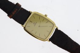 OMEGA DE VILLE QUARTZ, champagne dial, rectangular cushion dial and case, approx 26mm case, worn