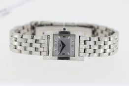 LADIES LONGINES QUARTZ WRISTWATCH, approx 16mm stainless steel case with a screw down case back. A