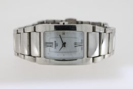 LADIES TISSOT T-CLASSIC QUARTZ WATCH REFERENCE T105309A, Approx 24mm stainless steel case with a