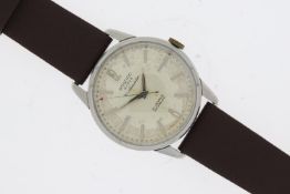 VINTAGE ATLANTIC SUPER WORLDMASTER, white dial with tapered baton hour markers, centre seconds, 34mm