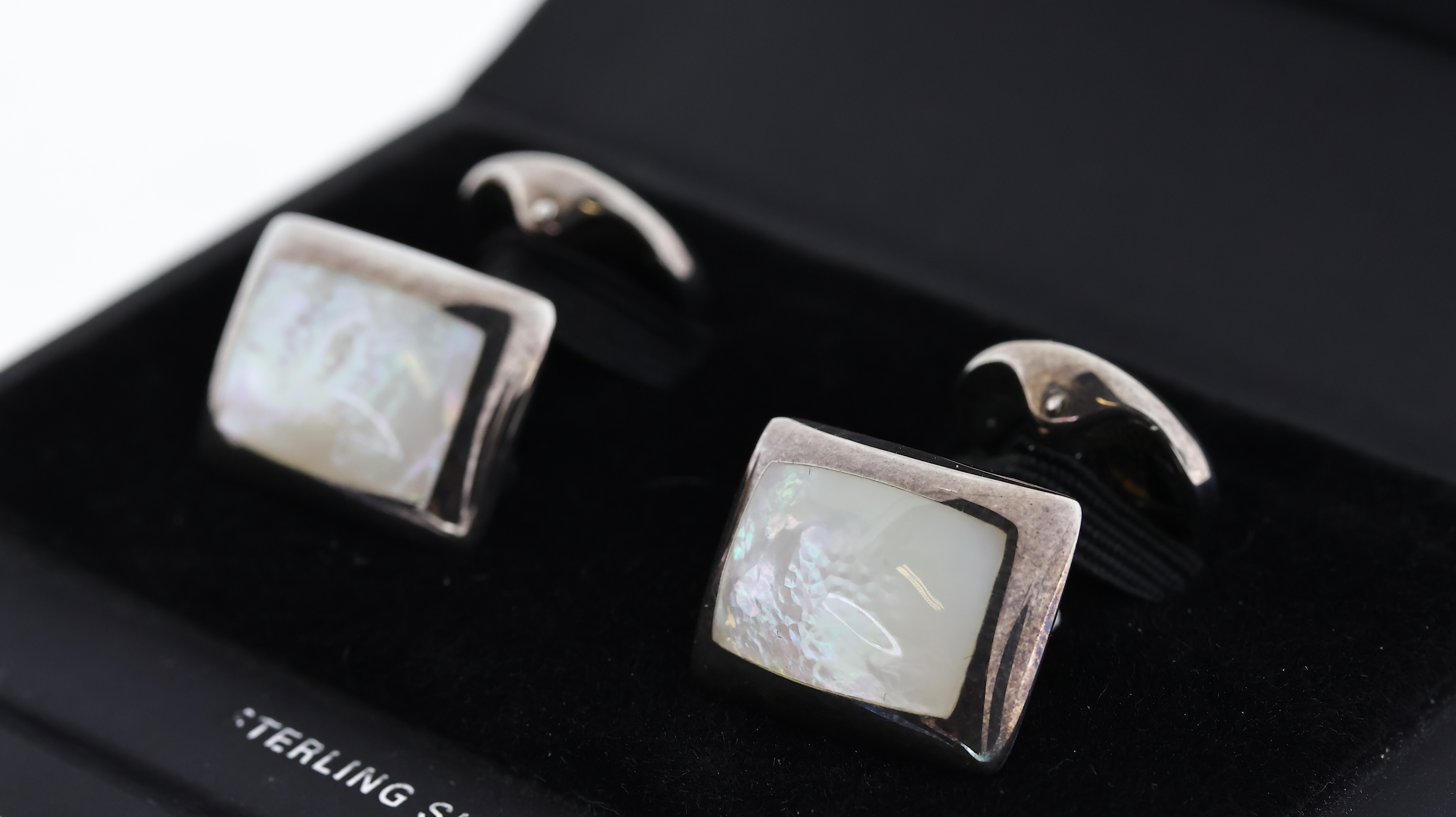 Silver mother of pearl cufflinks, boxed - Image 5 of 5