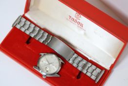 VINTAGE TUDOR OYSTERDATE REFERENCE 7992 CIRCA 1950's WITH BOX, circular silver dial with baton and