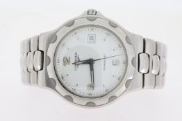 LONGINES CONQUEST REFERENCE L1.633.4, circular whire dial with dot hour markers, quickset date