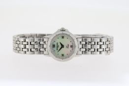 LADIES RAYMOND WEIL TANGO MOP QUARTZ WATCH REFERENCE 5860. Approx 23mm stainless steel case with a