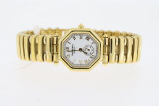 LADIES RAYMOND WEIL GENEVE QUARTZ WATCH REFERENCE 9862. W/BOX AND PAPERS 1997. Approx 23mm stainless