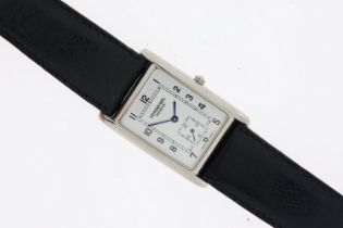 VINTAGE RAYMOND WEIL QUARTZ WATCH REFERENCE 9831, Approx 26mm stainless steel case with a snap on