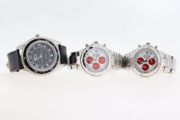 *TO BE SOLD WITHOUT RESERVE* *AS FOUND* JOB LOT OF 3 QUARTZ SPORTS WATCHES. 1x Slazenger 2x