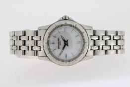 LADIES RAYMOND WEIL MOTHER OF PEARL REF 5790, mother of pearl dial, approx 23mm stainless steel case