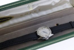 VINTAGE ROLEX OYSTERDATE REFERENCE 6066 WITH BOX CIRCA 1940's