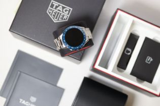Tag Heuer Connected SBG8A Quartz with Box