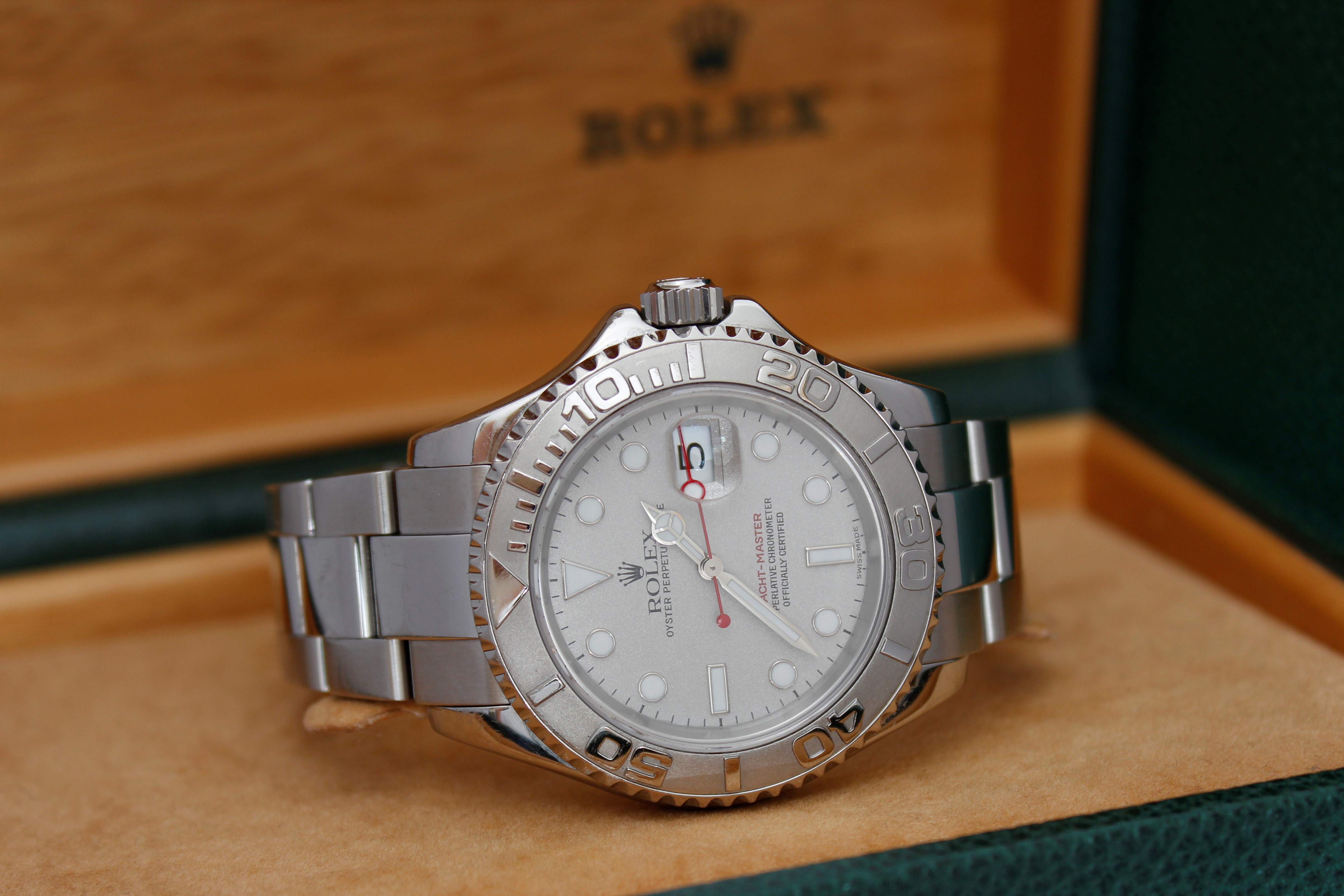 Rolex Yachtmaster 40 Date Automatic with box and Papers - Image 9 of 9