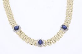 14ct Yellow Gold, 5 Row Oval Link Gold Necklet, 3x Claw Set Oval Sapphire Clusters (Sapphire 4.17ct,