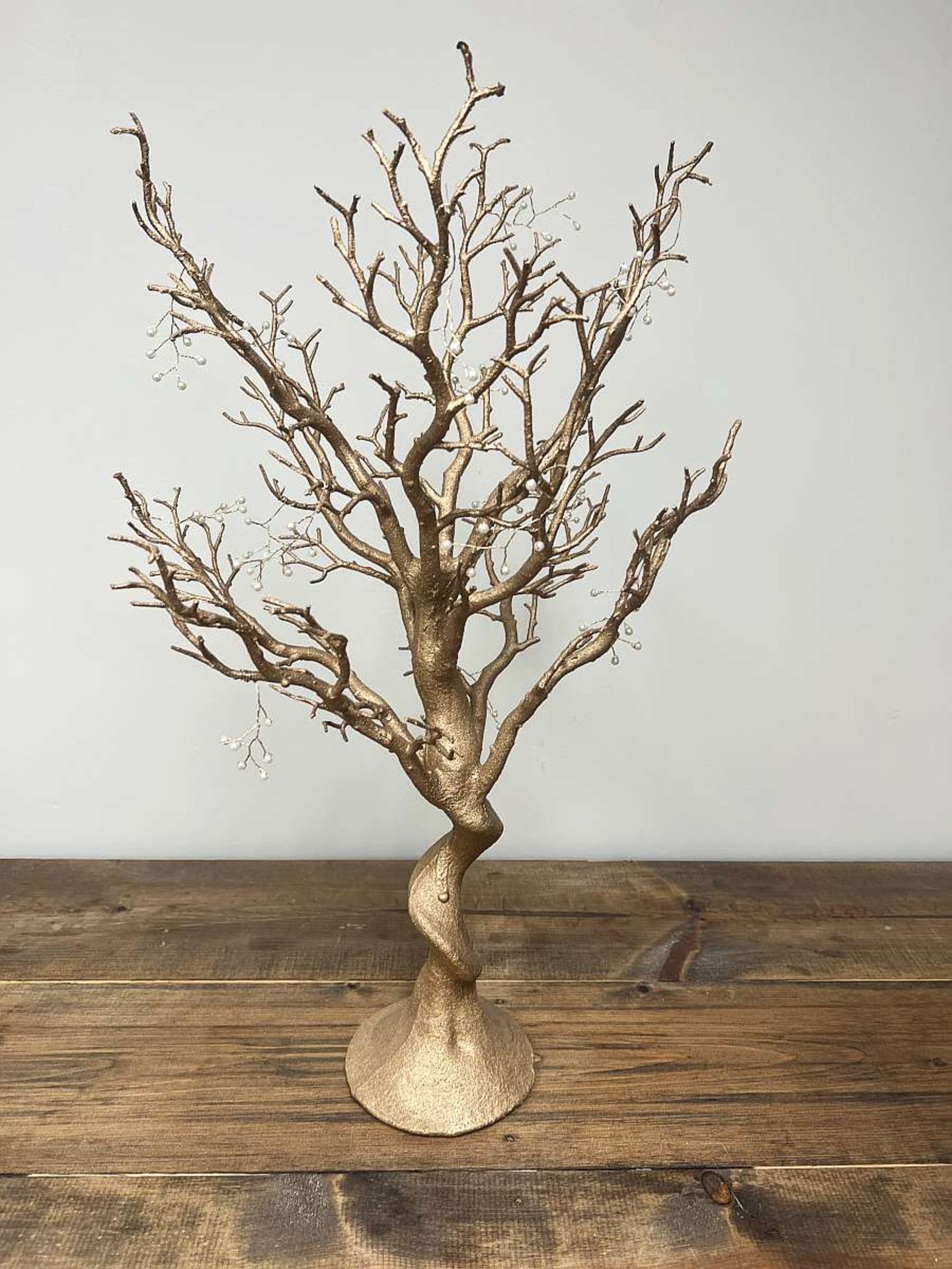 Magzaniti Tree, 30", Gold