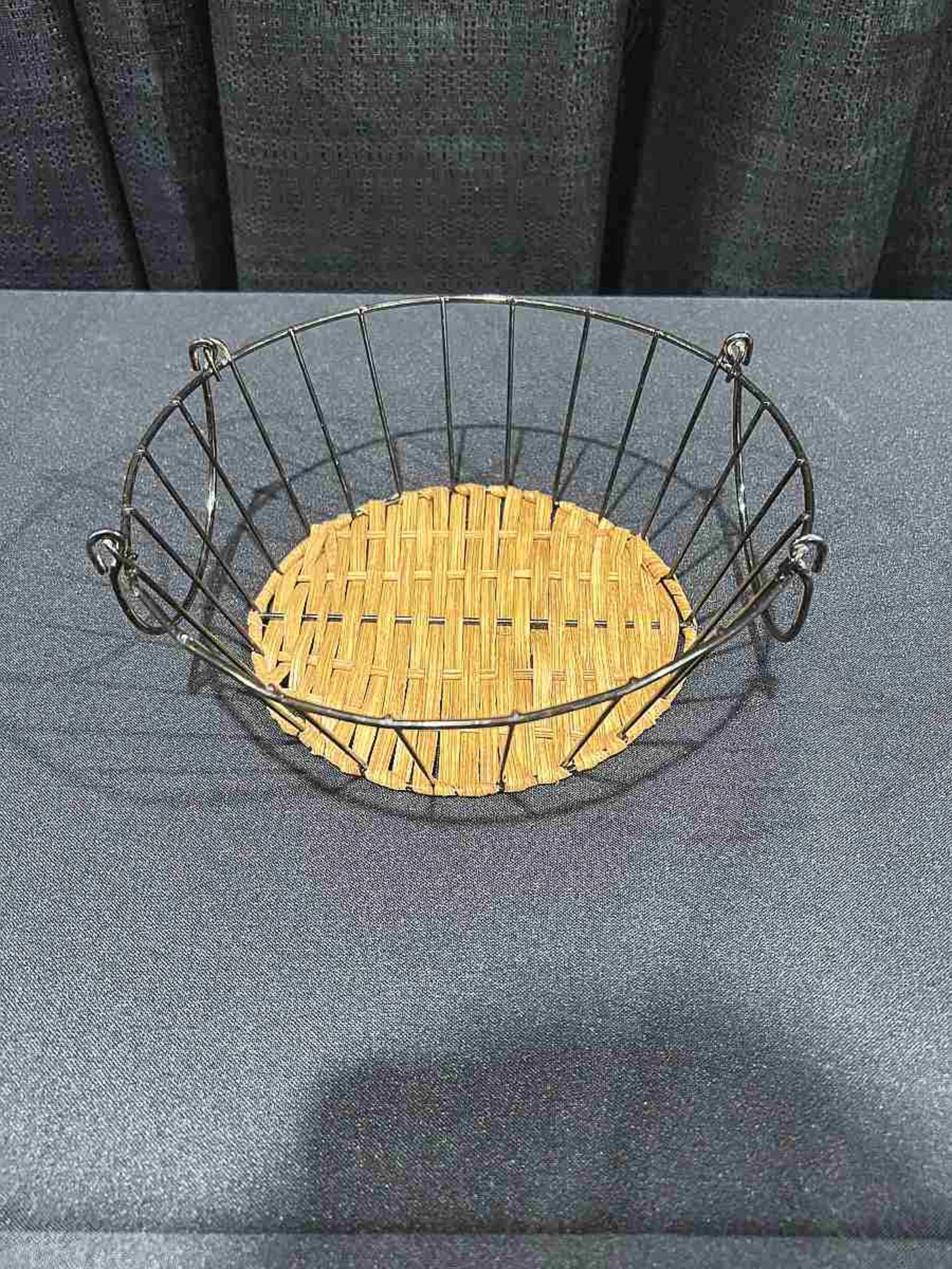 Black Wire Bread Basket