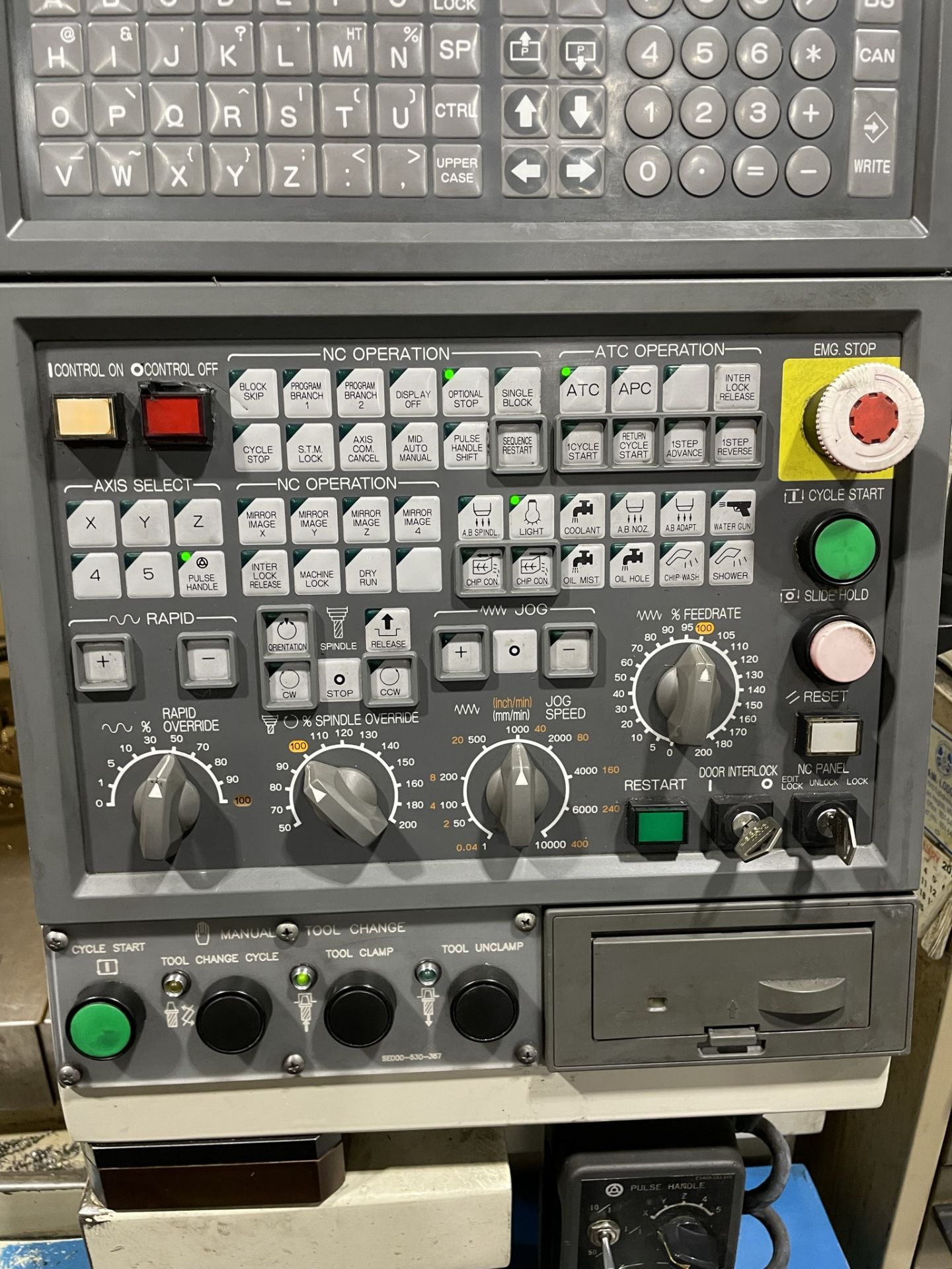 OKUMA MODEL MX-45VAE CNC VERTICAL MACHINING CENTER WITH OSP-U100L Control, MFG. 1997 - Image 8 of 10