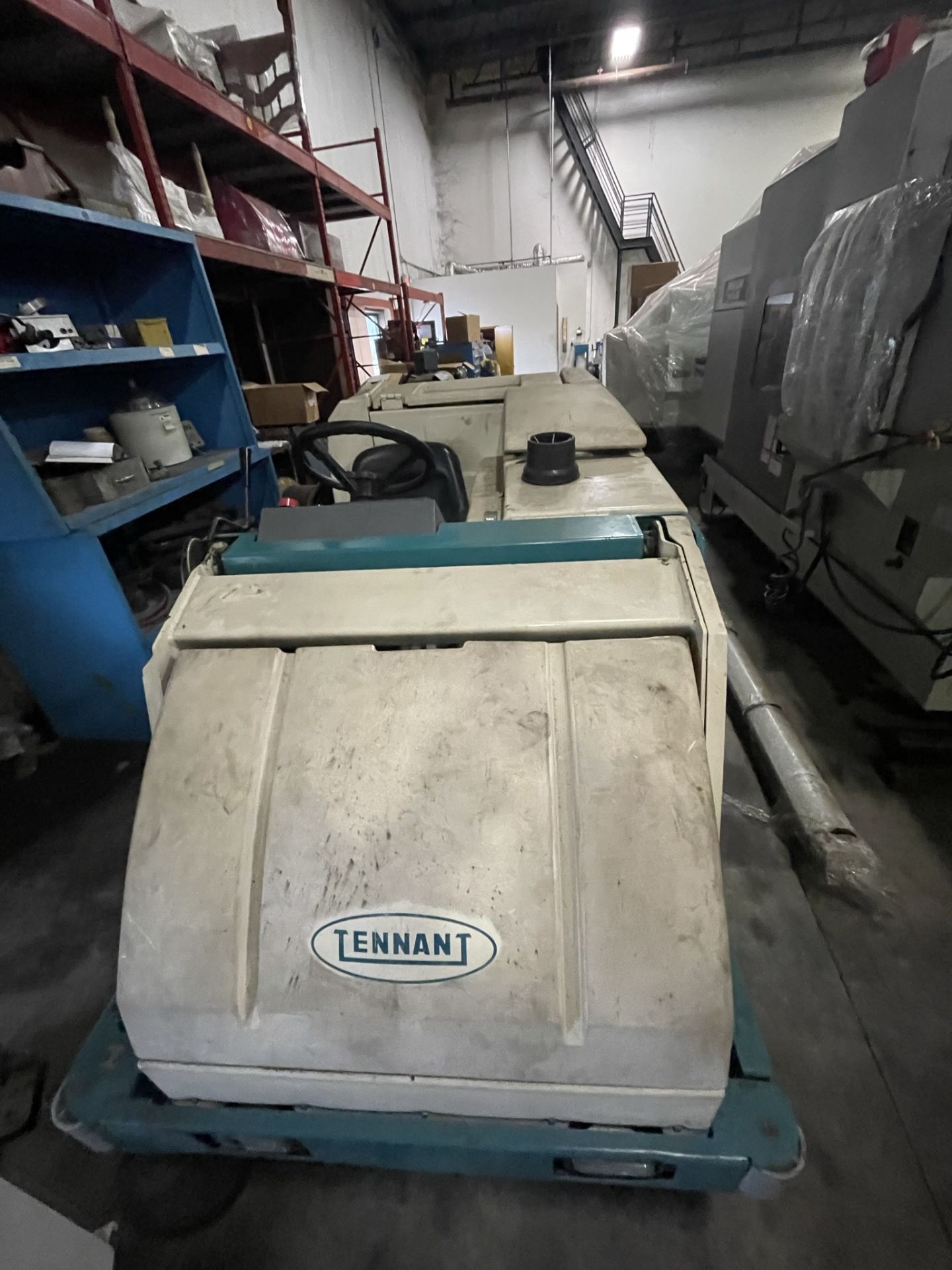 Tennant  Model 8300 Battery Operated Combination Scrubber Sweeper, MFG. 2001 Hopper Volume - Image 2 of 7