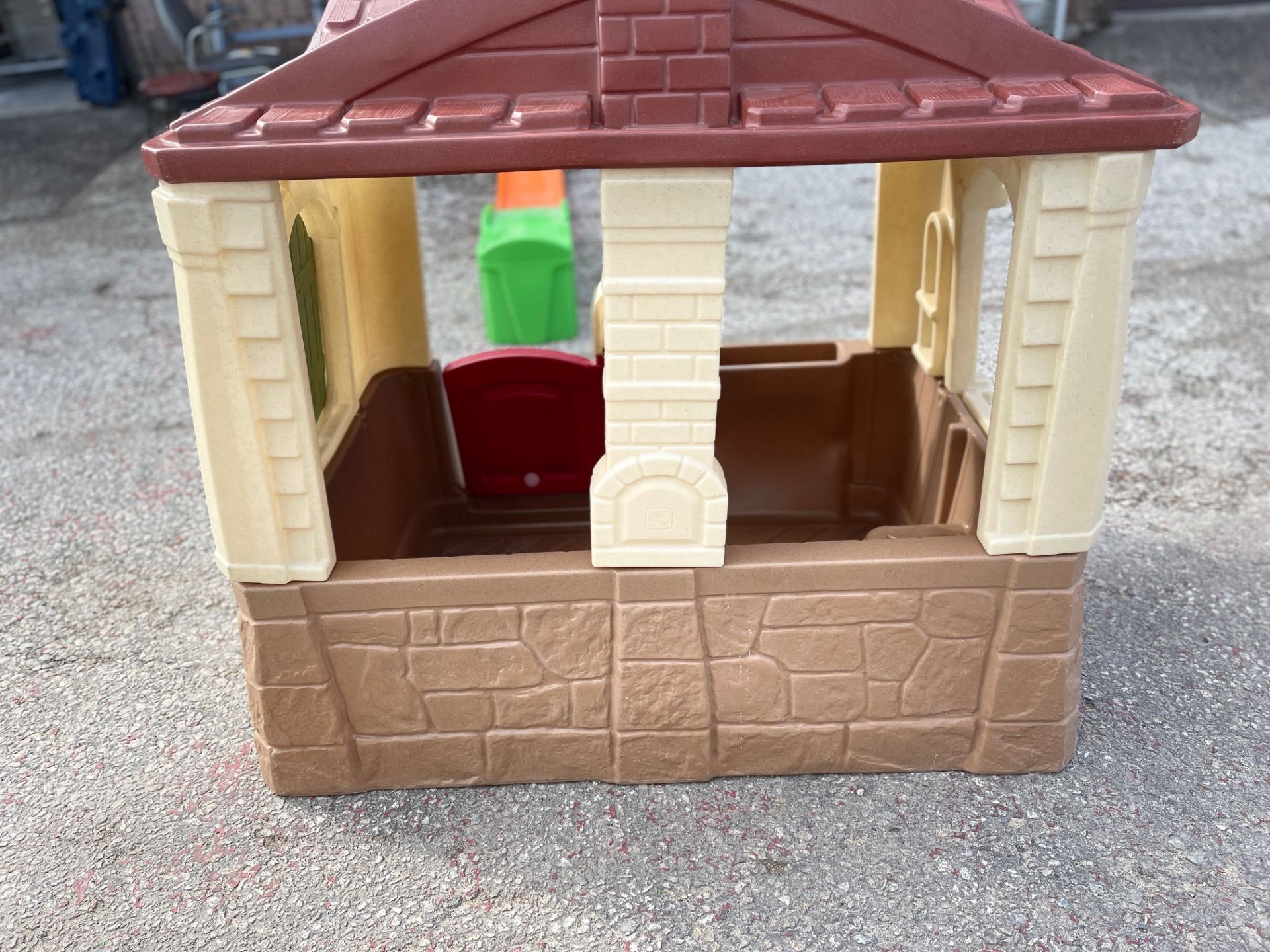 CHILDREN’S/INFANT PLAYHOUSE, HEIGHT 49”, WIDTH 31”, LENGTH 48"(SUBJECT TO BULK BID LOT 99)