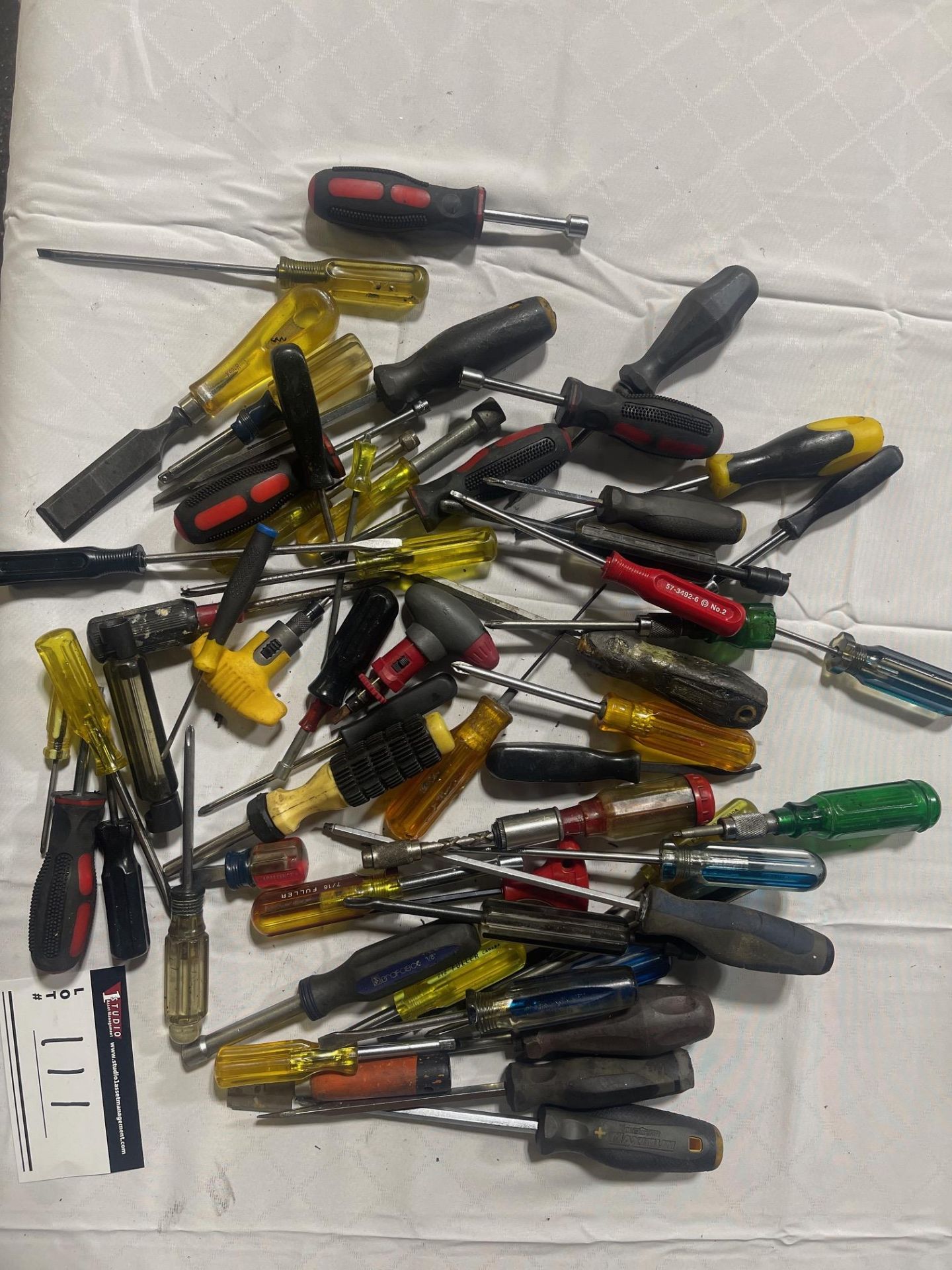 LOT/ASSORTED SCREW DRIVERS ETC. - Image 2 of 2