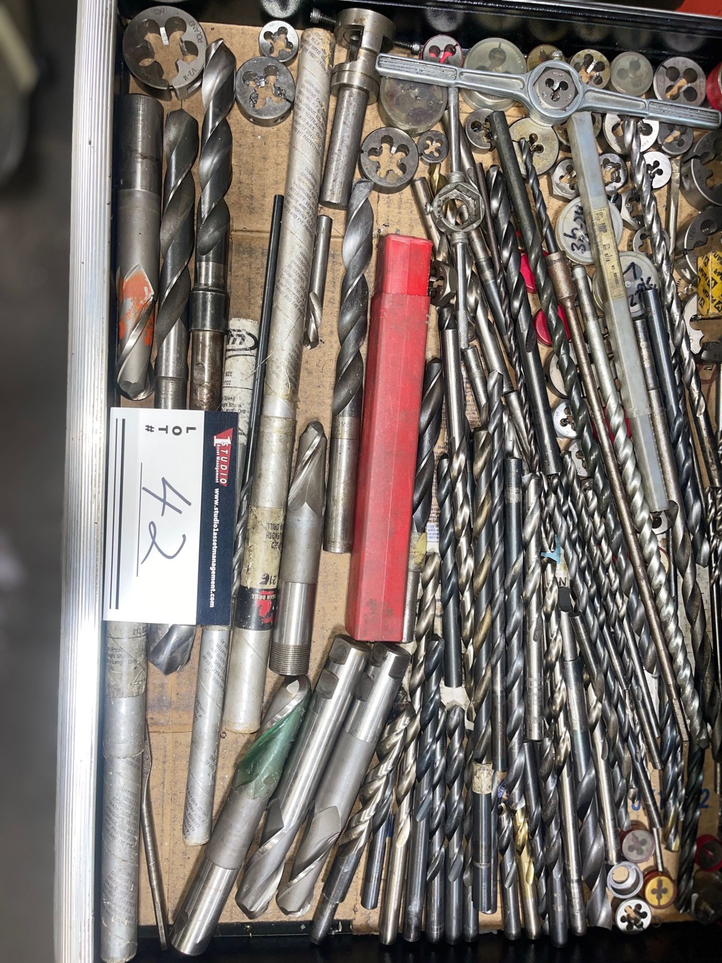 LOT/ASSORTED MACHINE DRILL BITS & TOOLING - Image 2 of 4