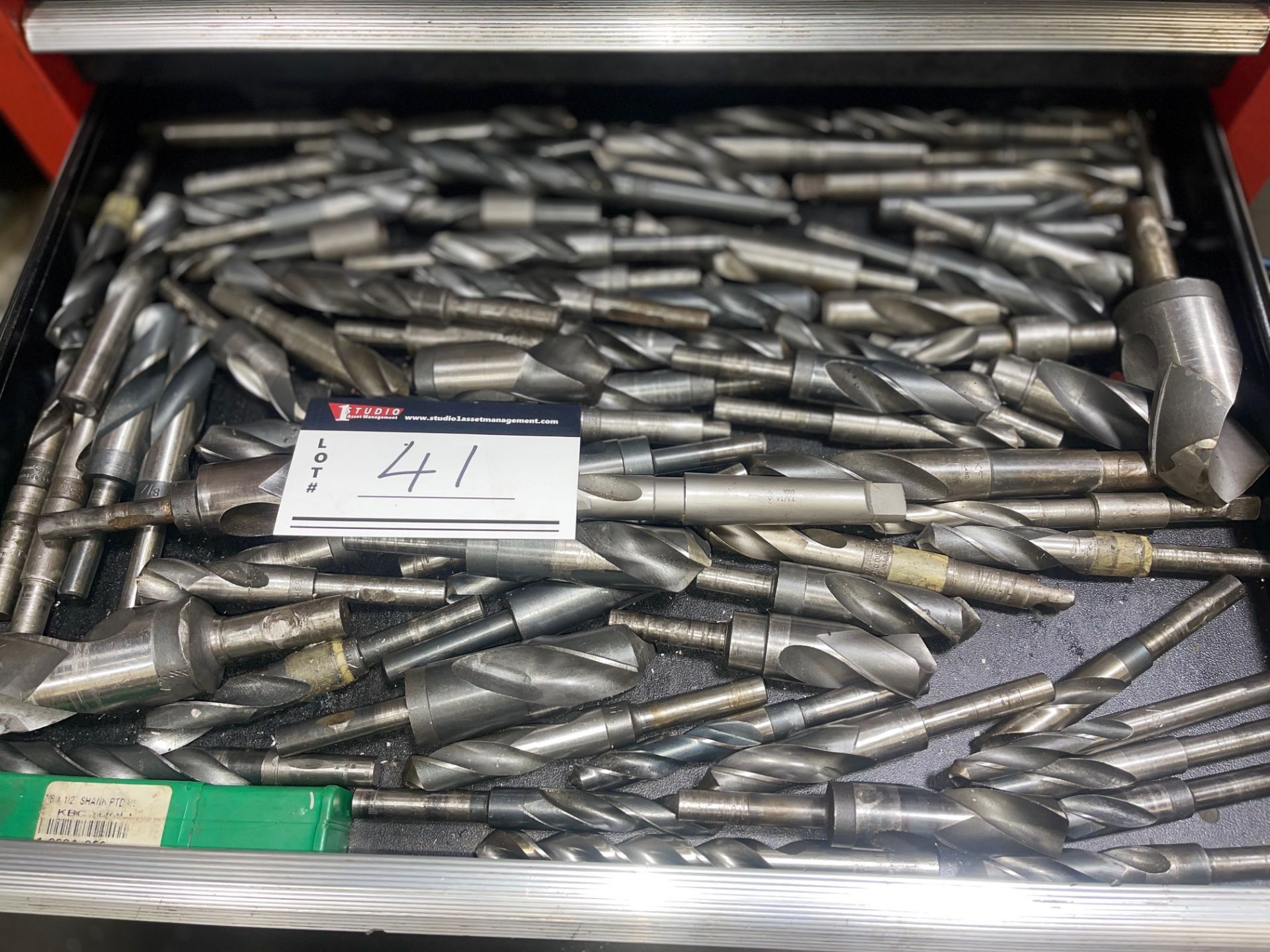 LOT/ASSORTED MACHINE DRILL BITS