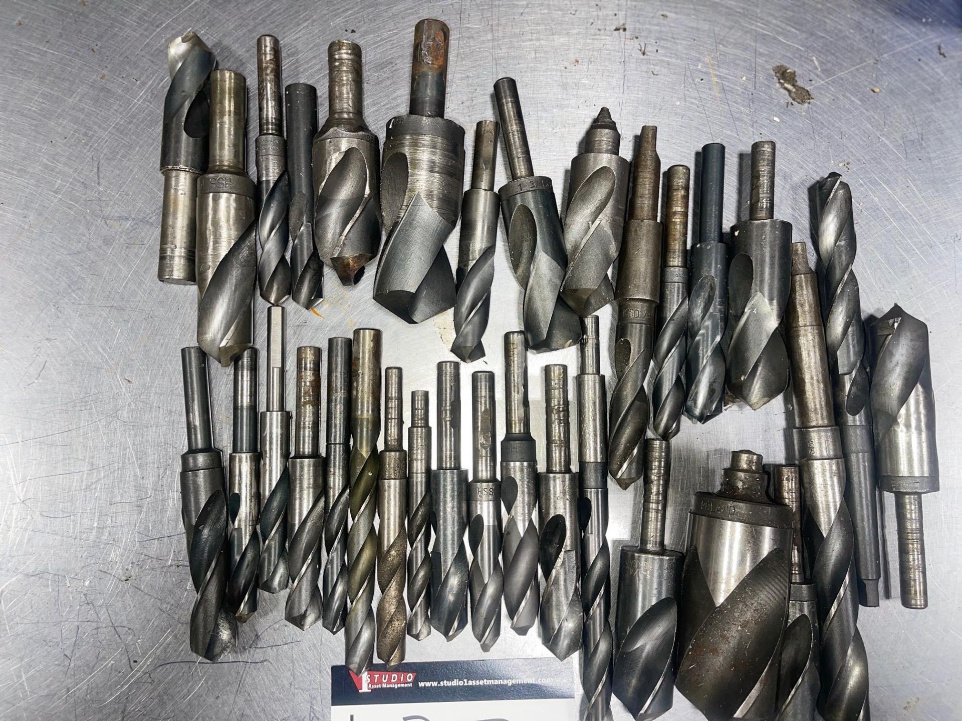 LOT/ASSORTED DRILL BITS