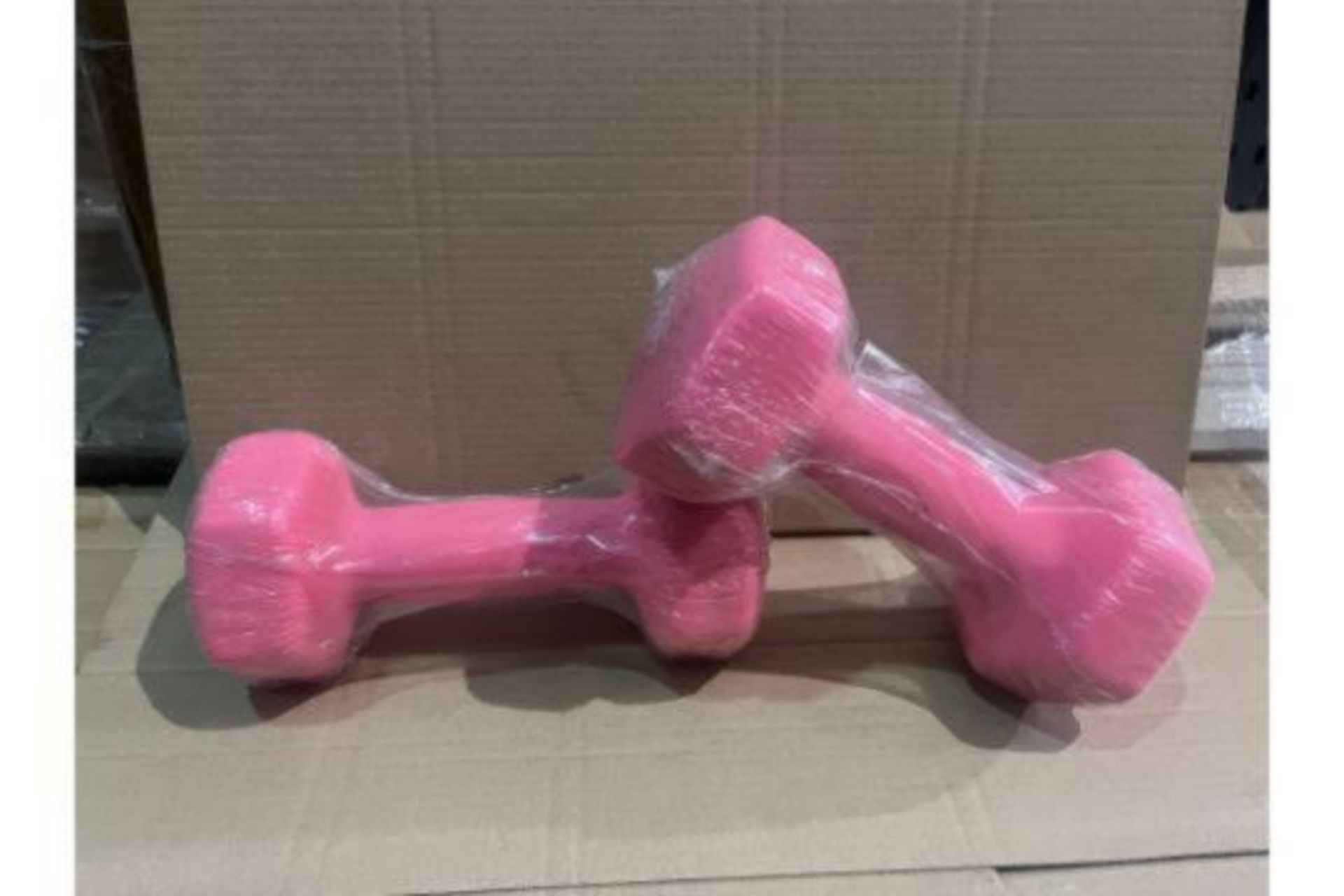 8 X BRAND NEW PINK 5KG DUMBELLS R19