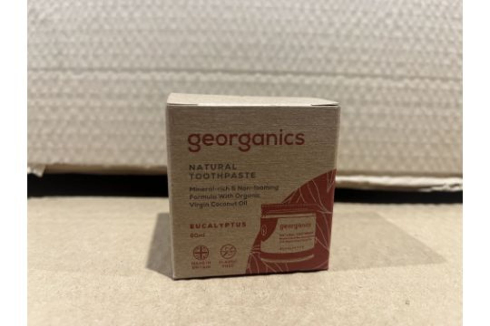 50 X BRAND NEW GEORGANICS 60ML NATURAL TOOTHPASTE RRP £10 EACH S2