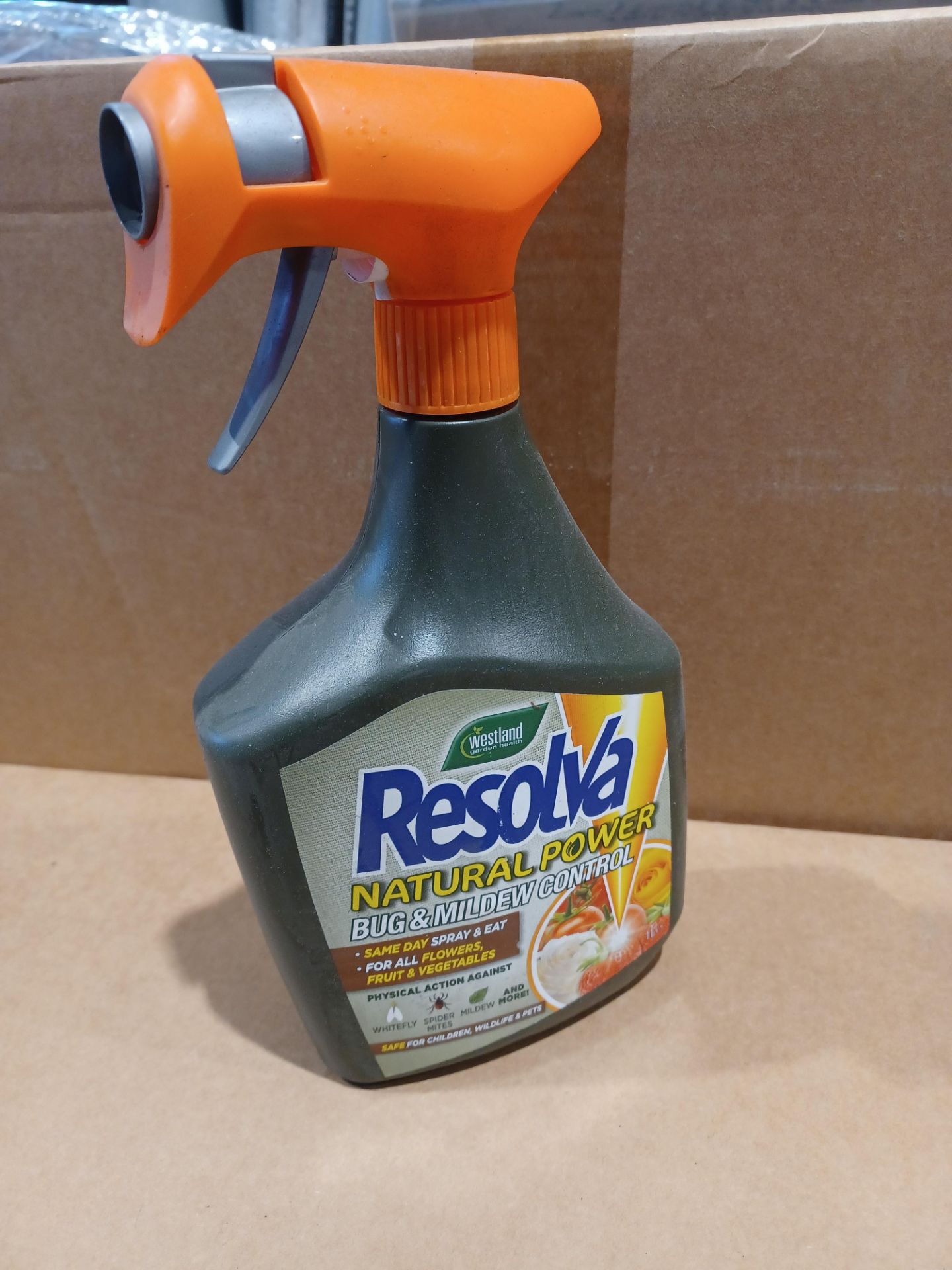 29 X BRAND NEW RESOLVA NATURAL POWER BUG AND MILDREW CONTROL 1L S1-35