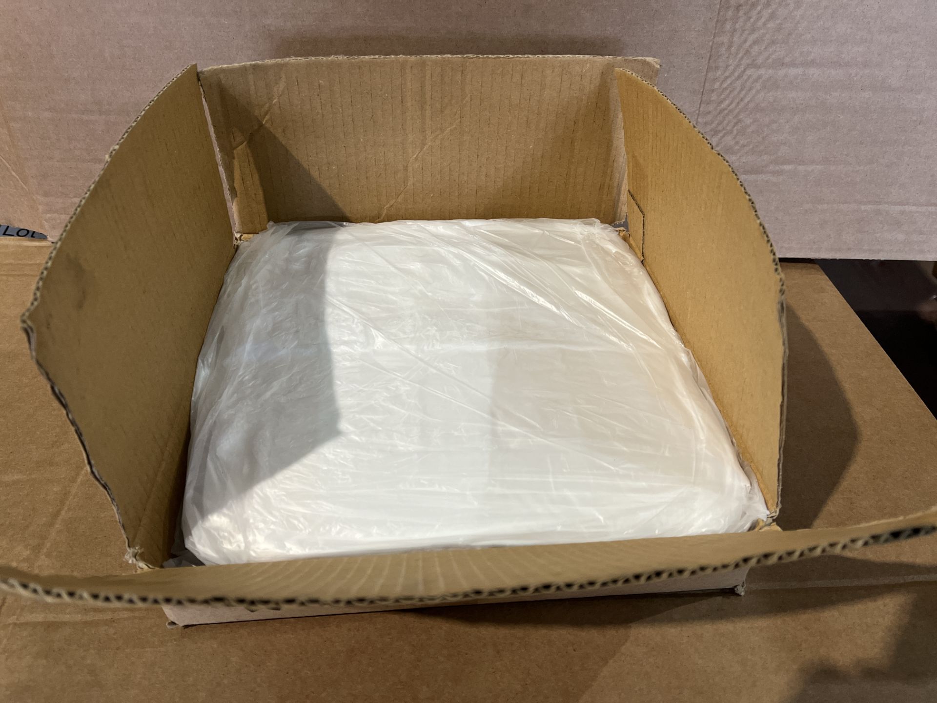 10 X BRAND NEW PACKS OF 1000 15L WHITE PEDAL BIN LINERS R15-8