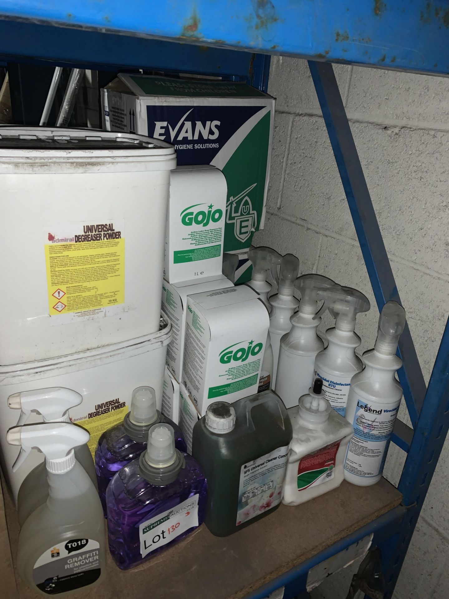 MIXED CLEANING LOT INCLUDING GOJO, DEGREASER, GRAFFITTI REMOVER ETC S1-23