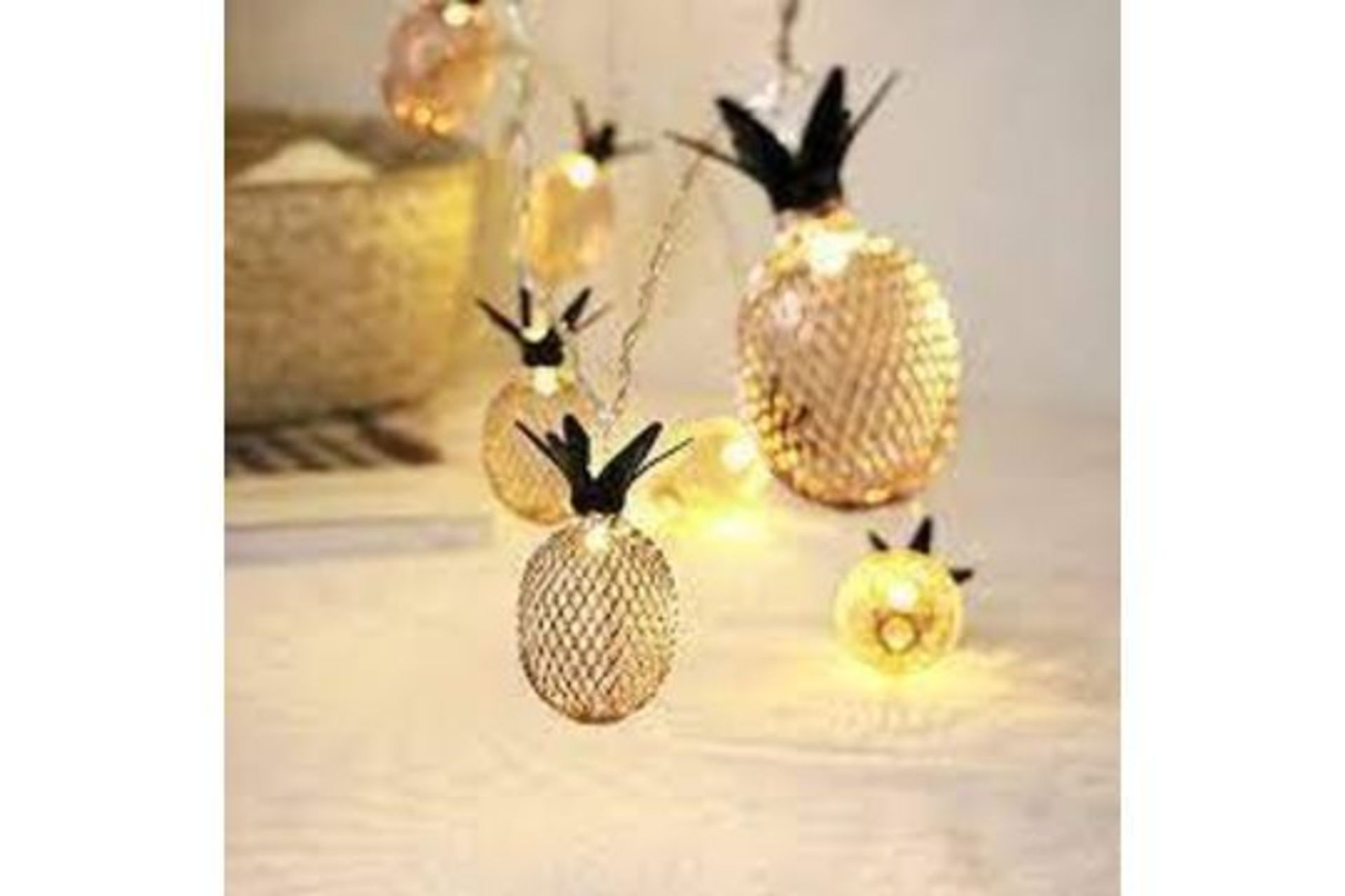 24 X BRAND NEW PACKS OF PINEAPPLE STRING LIGHTS R9-6