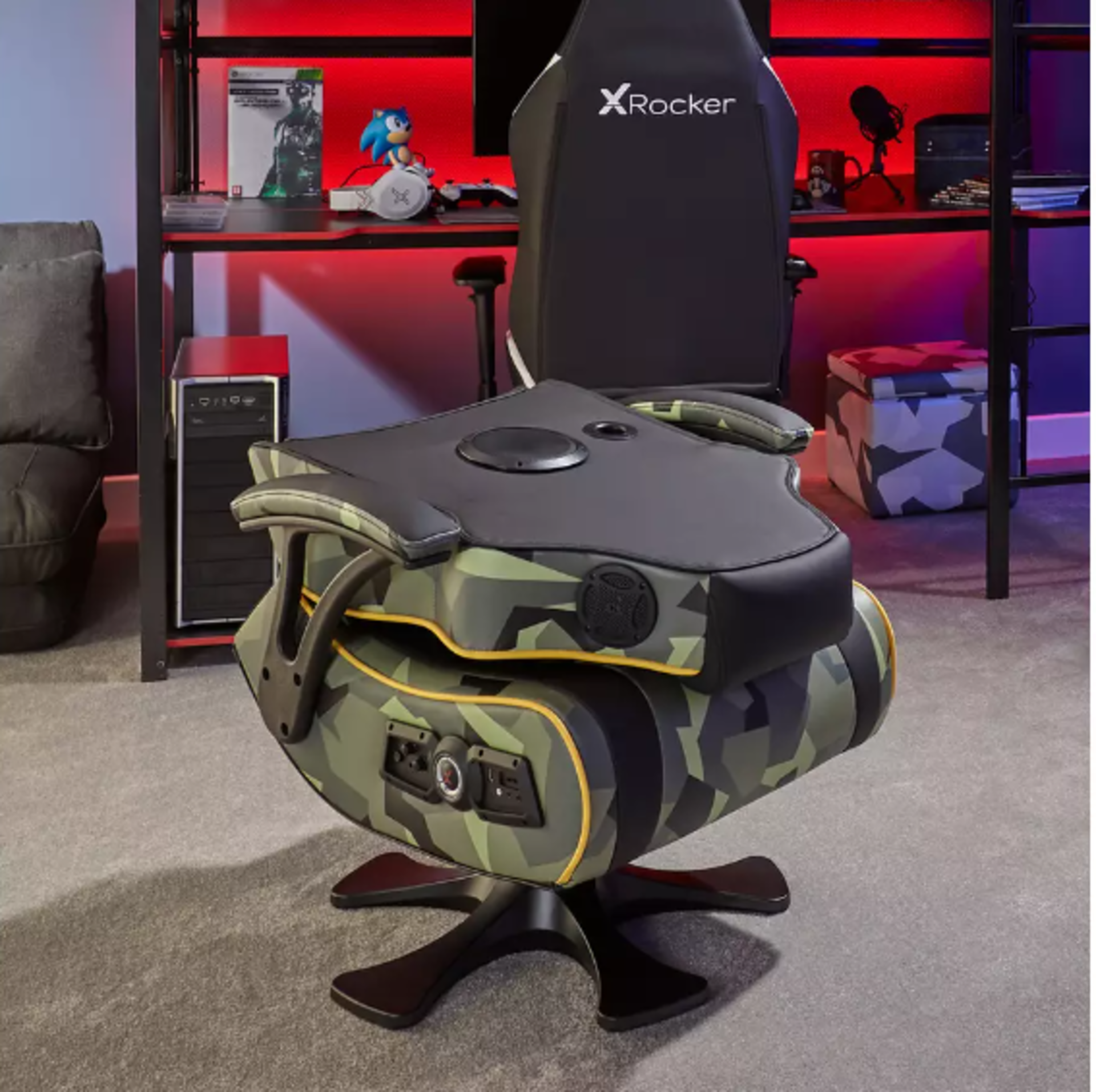 X Rocker Covert Dark Ops 2.1 Wireless Audio Gaming Chair. RRP £189.00. Conquer the virtual - Image 3 of 3