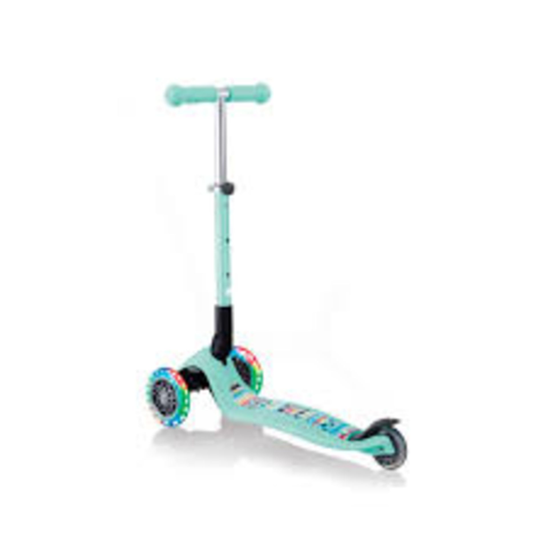 Globber Junior Foldable Mint. RRP £95.00. The JUNIOR FOLDABLE has a 3-height adjustable T-bar