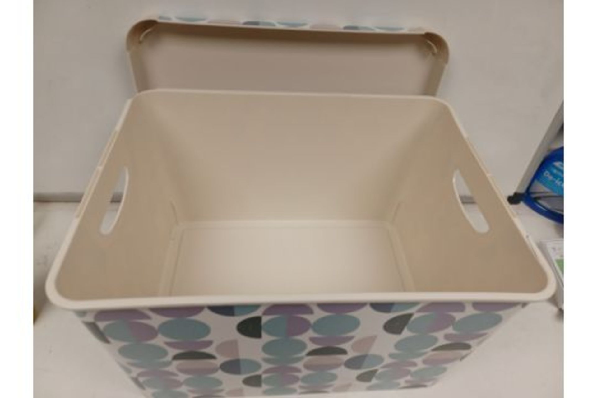 PALLET TO CONTAIN 120 x New Curver Stockholm Scandi Plastic Deco Storage Box 22L (187699). Curver' - Image 2 of 2