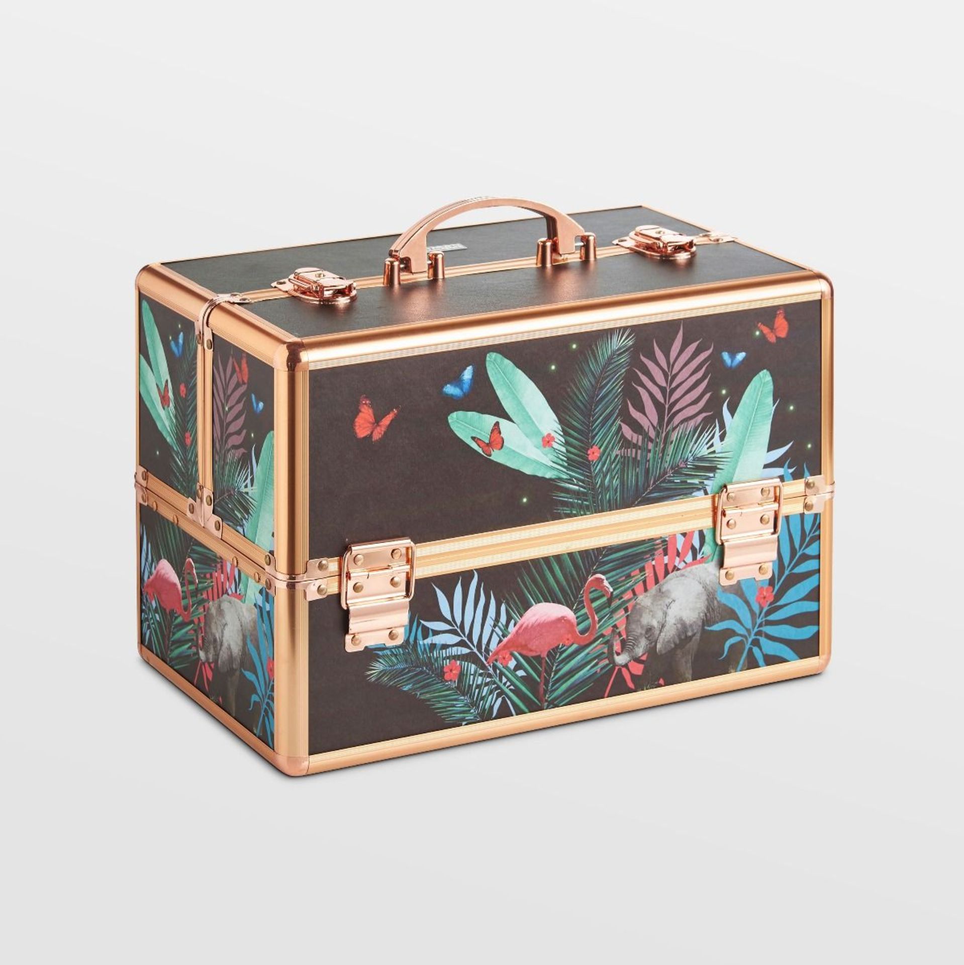 dLarge Jungle Print Makeup Case. Add a glamorous touch to beauty storage with the Beautify Jungle