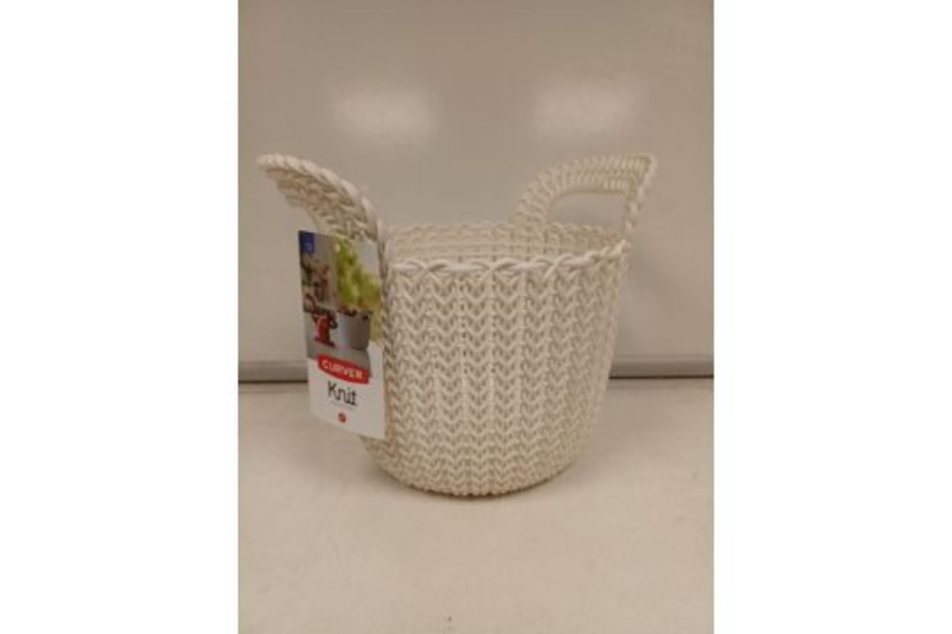 40 X NEW CURVER 226385 Plastic Off White Knit Round Basket 23 x 19 x 18.5 cm 3 Litres. 2 practical