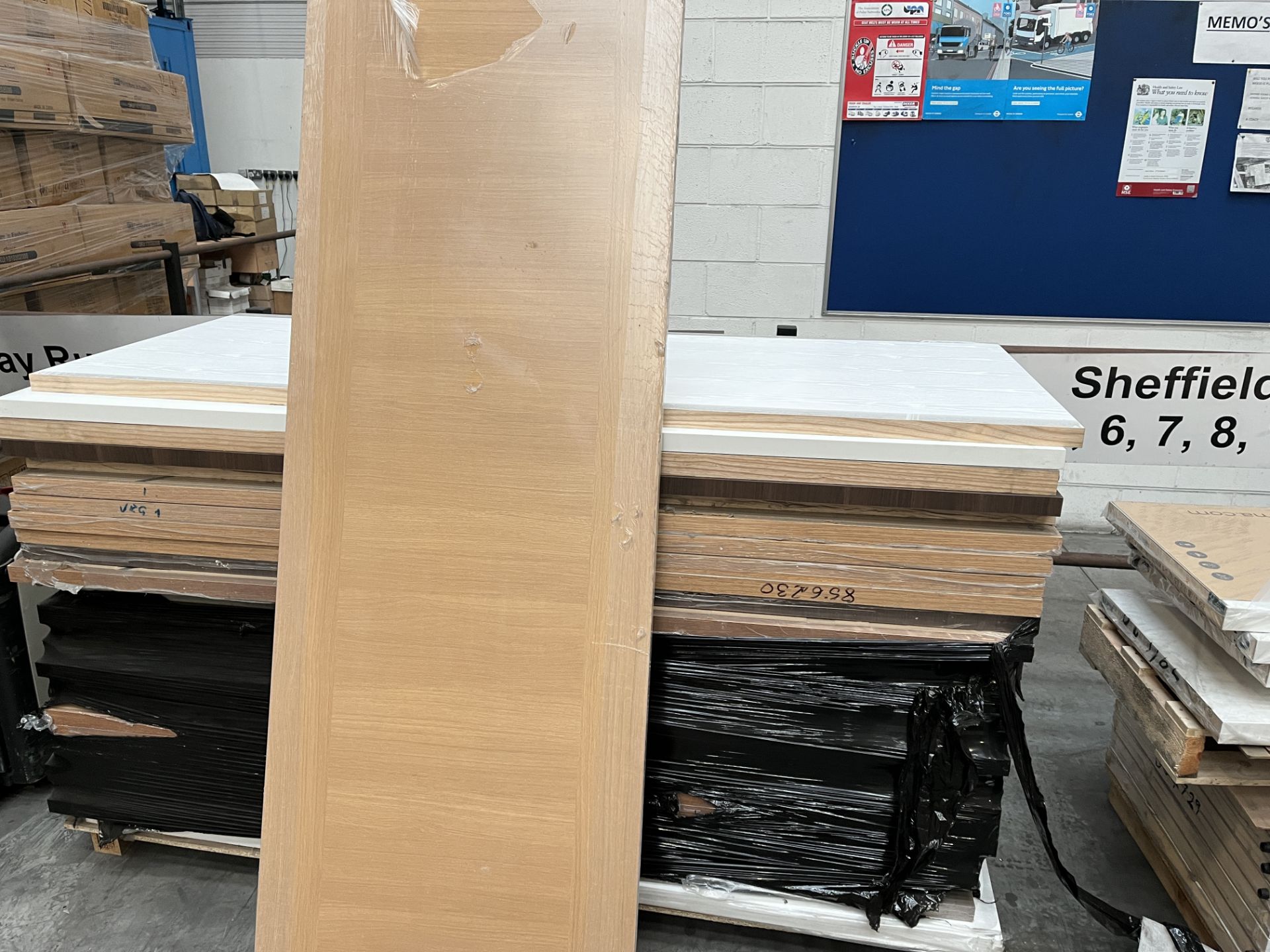 PALLET TO INCLUDE 4 X BRAND NEW VICAIMA DARK OAK WOODEN FIRE DOORS 78 X 24 X 1.7 INCHES